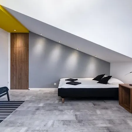Rainbow 1 Apartman *