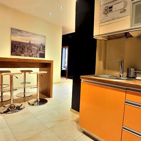 Διαμέρισμα Rainbow 1 *