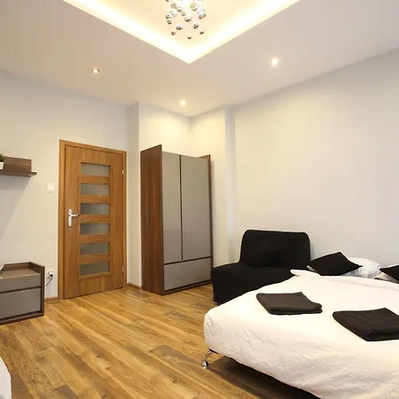 דירה Rainbow 1 *