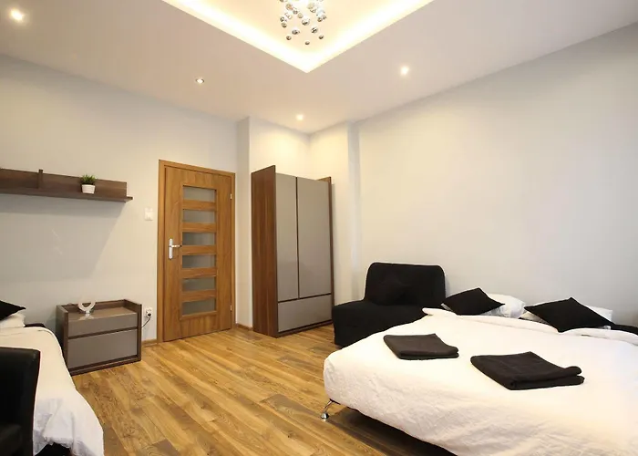 Apartament Rainbow 1 *